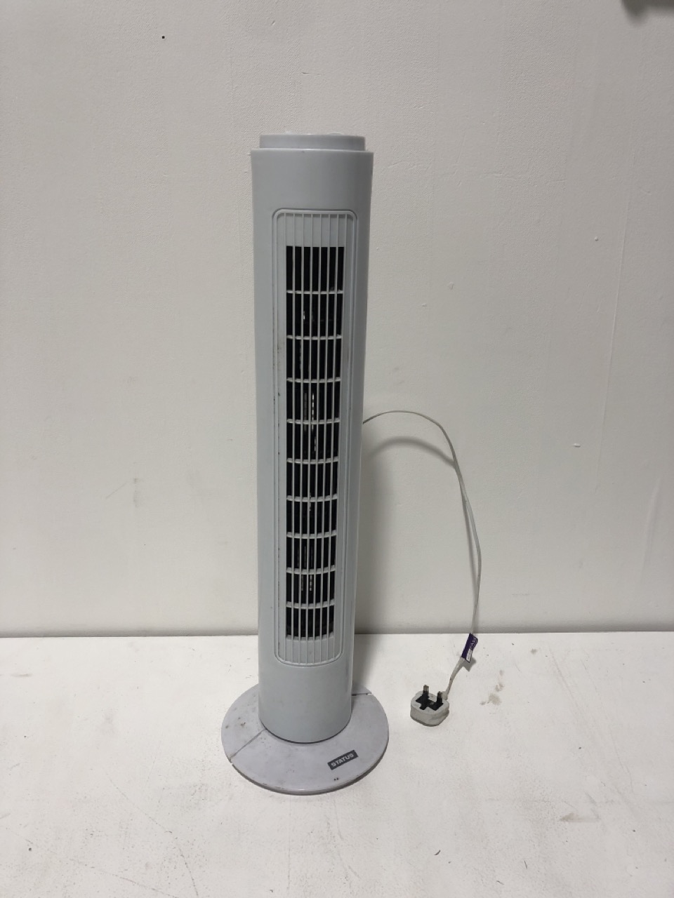 John Pye Auctions 1 X PALLET OF ASSORTED CLEANING ITEMS TO INCLUDE RELIWASH SALINE EYEWASH AND