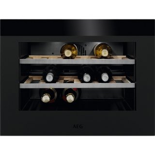 AEG INTEGRATED WINE COOLER: MODEL KWK884520T - RRP £1229: LOCATION - C4