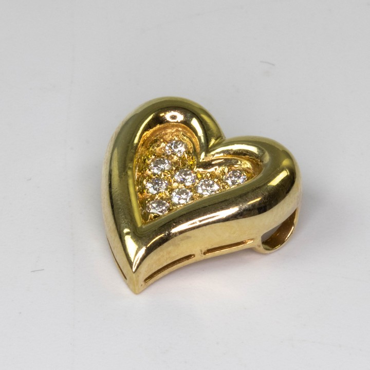 18ct Yellow Gold 0.20ct Diamond Heart Pendant, 1.5x1.5cm, 3.3g.  Auction Guide: £175-£275