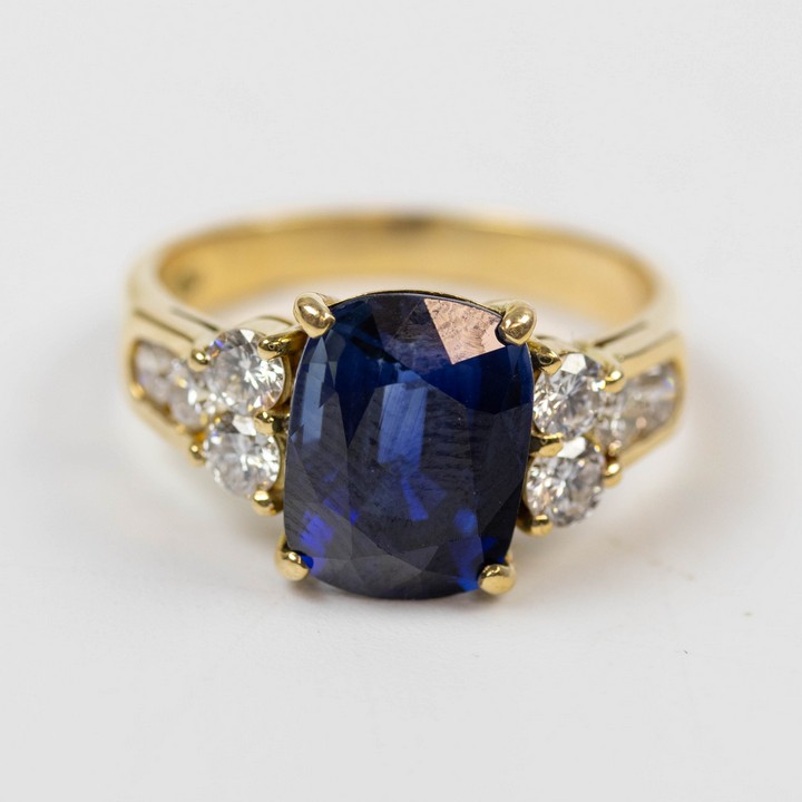 18K Yellow 4.73ct Sapphire and 0.80ct Diamond Ring, Size K, 5.3g. Colour F-G, Clarity VS.  Auction Guide: £4,800-£5,300