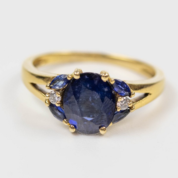 18K Yellow 2.10ct Sapphire and 0.02ct Diamond Ring, Size M, 3.8g.  Auction Guide: £950-£1,050