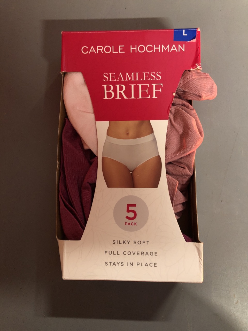 John Pye Auctions - QTY OF UNDERWEAR TO INCLUDE CAROLE HOCHMAN SEAMLESS  BRIEFS LARGE: LOCATION - B2