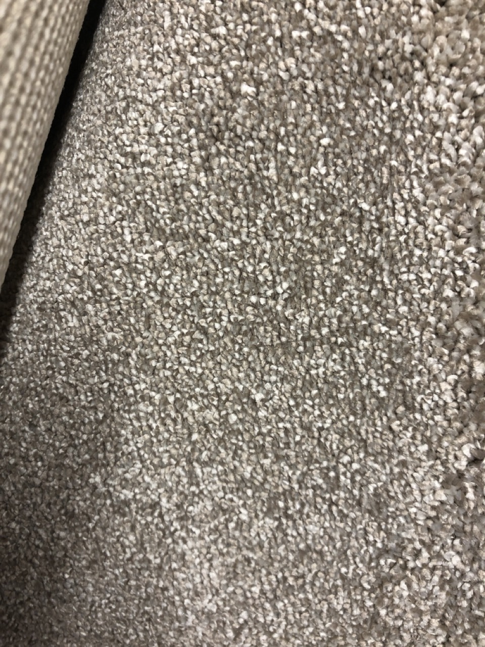 John Pye Auctions SENSUAL 125 FOG CARPET APPROX WIDTH 5M COLLECTION ONLY LOCATION FLOOR