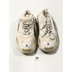 BALENCIAGA TRIPLE S SNEAKERS SIZE UK 3 IN OFF-WHITE - RRP £450 (ROW 1)