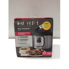 INSTANT POT DUO MULTI-USE PRESSURE COOKER (ROW 1)