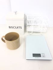 8 X ASSORTED KITCHEN ITEMS TO INCLUDE WHITE BISCUIT BOX .