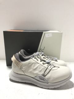 YDA TRAINERS IN GREY SIZE UK 10 RRP-£185