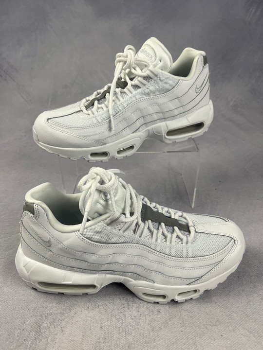 Nike Air Max 95 Essential
White Grey Fog, AT9865-100- Size UK 7