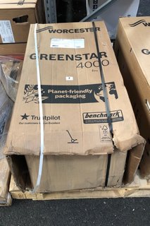 WORCESTER GREENSTAR 4000 30KW WALL HUNG GAS FIRED CONDENSING BOILER - RRP £1312: LOCATION - B1