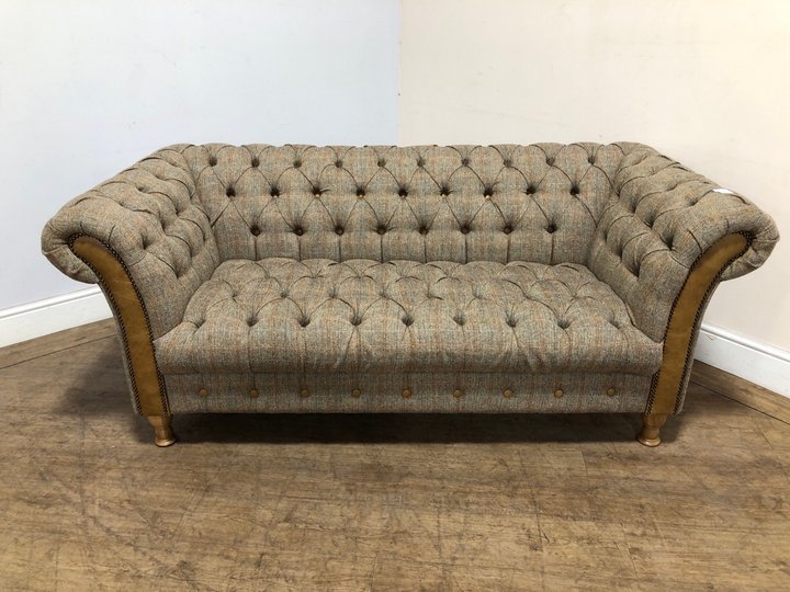 John Pye Auctions CHESTER HUNTING LODGE 2SEATER SOFA IN LIGHT HARRIS TWEED RRP £1849