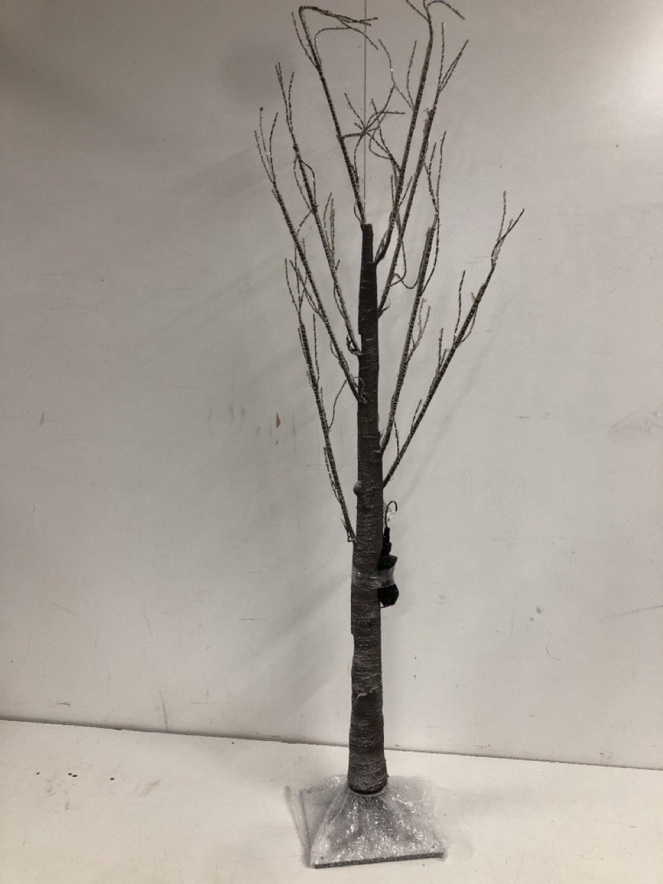 John Pye Auctions 1.5M COPPER WIRE FROSTED BROWN TWIG TREE