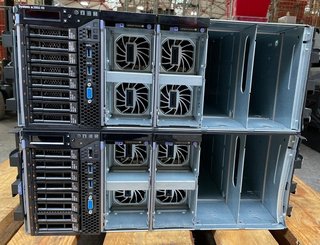 LENOVO SYSTEM X3950 X6 RACK SERVER: MODEL NO 6241-AC4 (UNIT ONLY, WEIGHT: ≥107KG) [JPTM105178]. PLEASE BRING SUITABLE MAN POWER AND VEHICLE. LOCATION - SALEROOM 18
