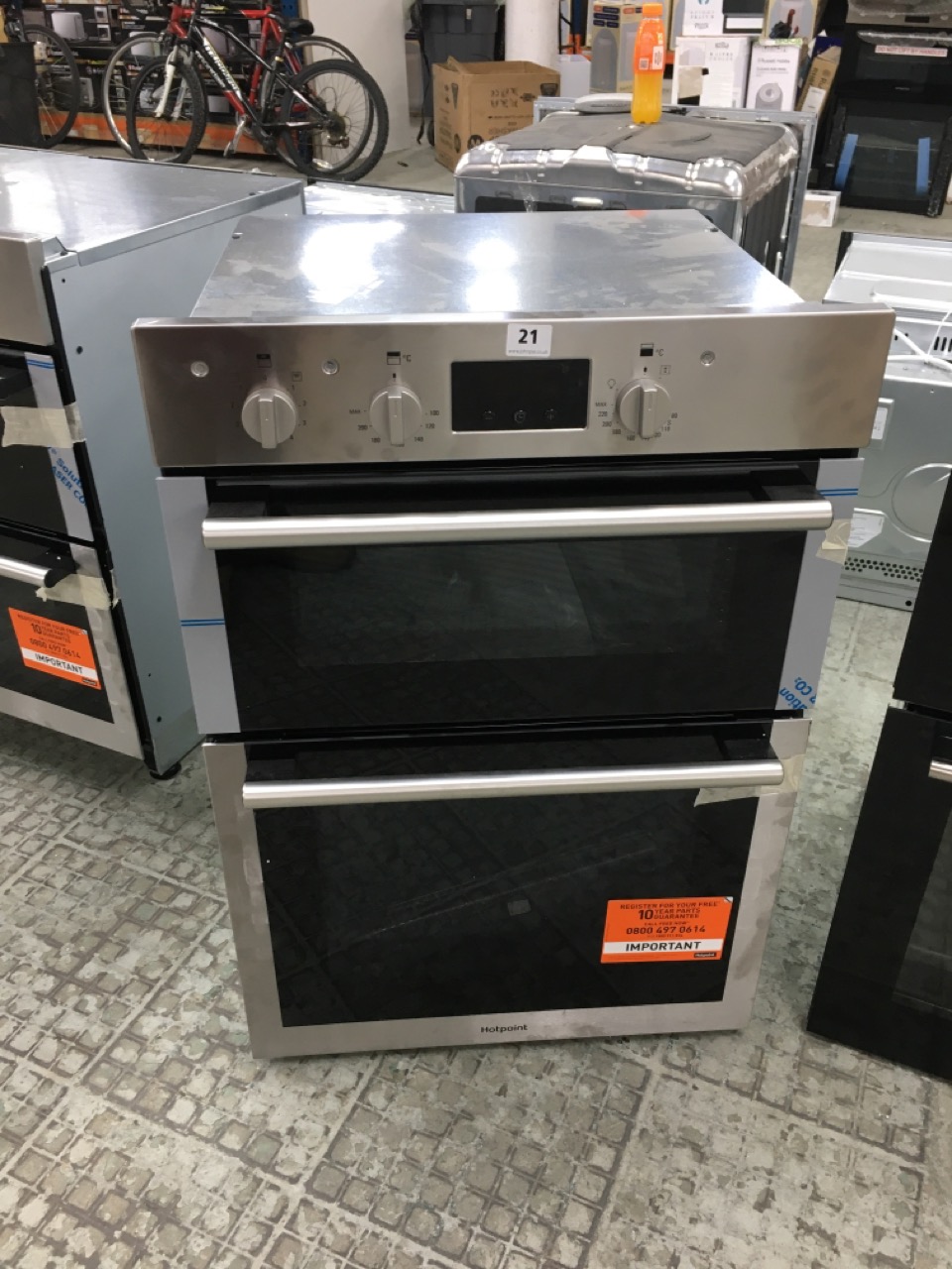 John Pye Auctions HOTPOINT BUILT IN DOUBLE OVEN MODEL DD4 541 IX