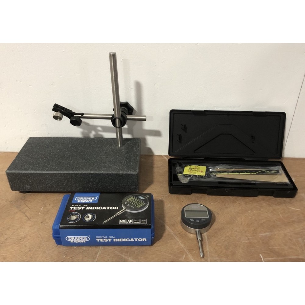 John Pye Auctions MITUTOYO VERNIA SCALES TO INCLUDE DRAPER DIGITAL