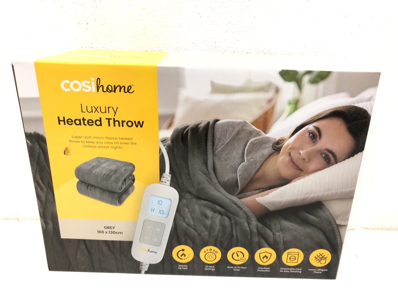 John Pye Auctions 3 X COSI HOME LUXURY HEATED THROW 160X130 RRP £135