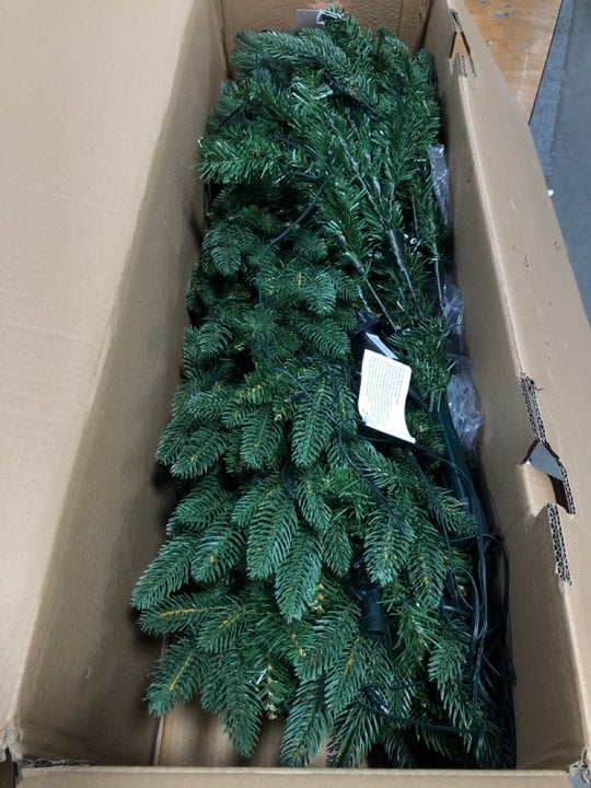 John Pye Auctions JOHN LEWIS & PARTNERS 6FT PRELIT NEWINGTON CHRISTMAS TREE IN GREEN RRP £