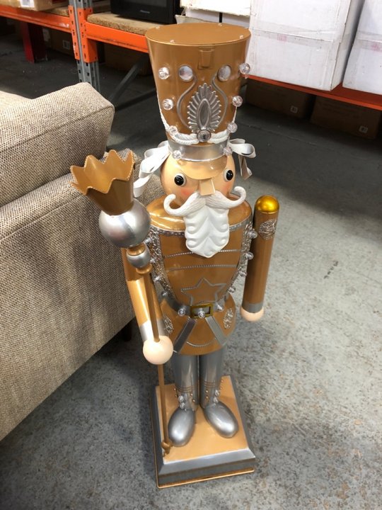 John Pye Auctions INLIT GIANT NUTCRACKER 119CM LOCATION CR