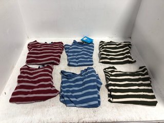 QTY OF ASSORTED WOMENS CLOTHING TO INCLUDE 2 X FARIDA LONG SLEEVED STRIPED TOPS IN BLUE SIZE: 10 AND 12: LOCATION - B5