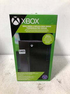 XBOX SERIES X REPLICA DESK FRIDGE THERMOELECTRIC COOLER: LOCATION - B9