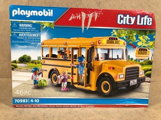 PLAYMOBIL CITY LIFE PLAY SET MODEL: 70983: LOCATION - B12