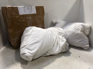 BED DUVET IN WHITE (NOT SIZED): LOCATION - D7
