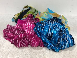 QTY OF ASSORTED CLOTHING TO INCLUDE D&CO BEACH MESH MATERIAL PATTERN FULL SWIM SUIT IN MULTI SIZE: 10: LOCATION - D10