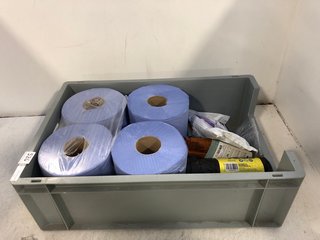 QTY OF ASSORTED ITEMS TO INCLUDE 4 X LARGE HYGIENE BLUE ROLLS: LOCATION - D17