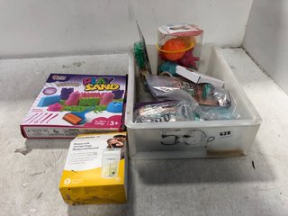 QTY OF ASSORTED ITEMS TO INCLUDE MEDELA BREAST MILK STORAGE BAGS , RAM ONLINE PLAY SAND KIT: LOCATION - C18