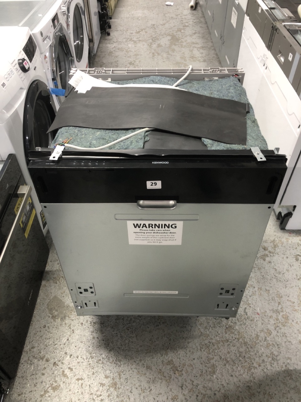 John Pye Auctions KENWOOD INTEGRATED DISHWASHER MODEL KID16B22