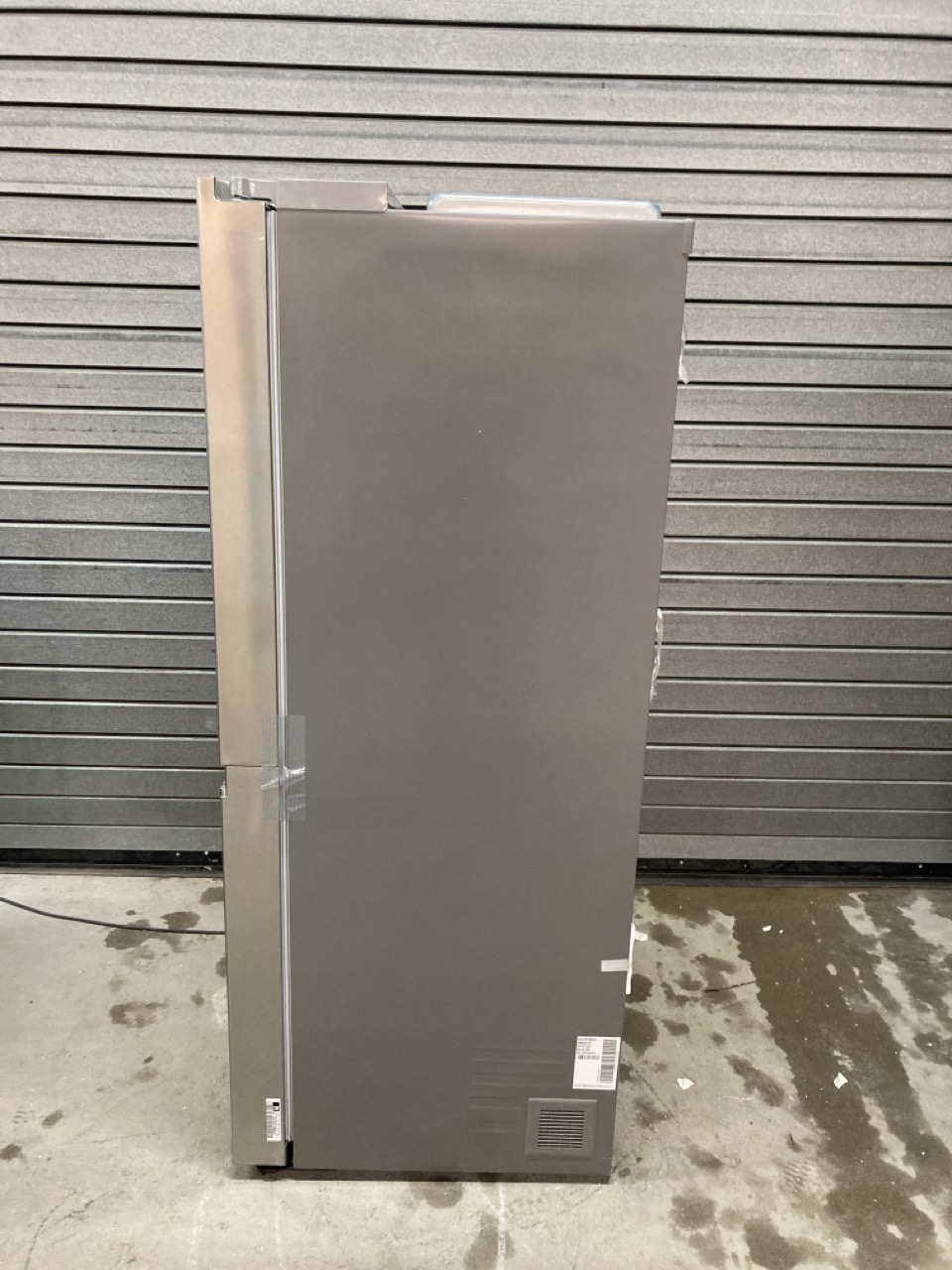 John Pye Auctions LG AMERICAN STYLE FRIDGE FREEZER MODEL GSLV91MBAC