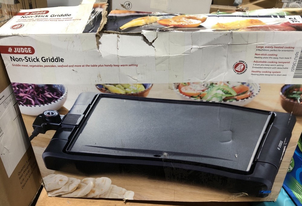 John Pye Auctions JUDGE NONSTICK GRIDDLE ELECTRIC TABLE TOP GRILL