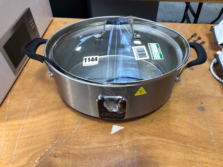 John Pye Auctions JOHN LEWIS & PARTNERS SLOW COOKER LOCATION D7