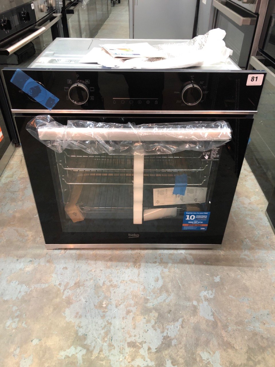 John Pye Auctions BEKO BUILT IN SINGLE OVEN MODEL NO BBIS25300XC