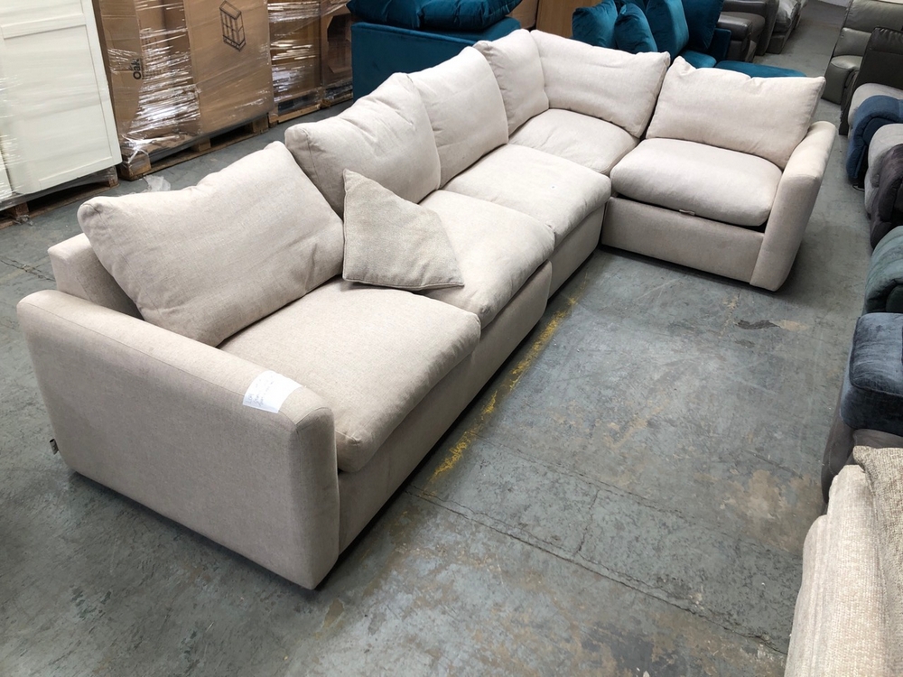 John Pye Auctions LOAF CHATNAP EVEN SIDED STORAGE CORNER SOFA IN