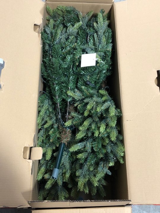 John Pye Auctions JOHN LEWIS AND PARTNERS 6FT PRE LIT BELGRAVIA CHRISTMAS TREE LOCATION B19