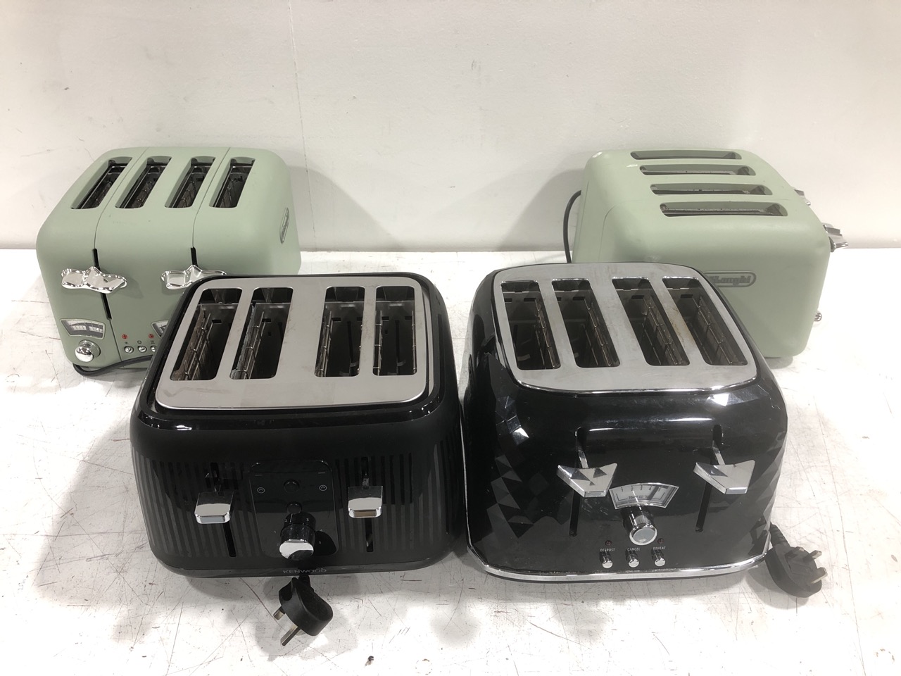 John Pye Auctions 1 X PALLET OF ELECTRICAL APPLIANCES TO INCLUDE