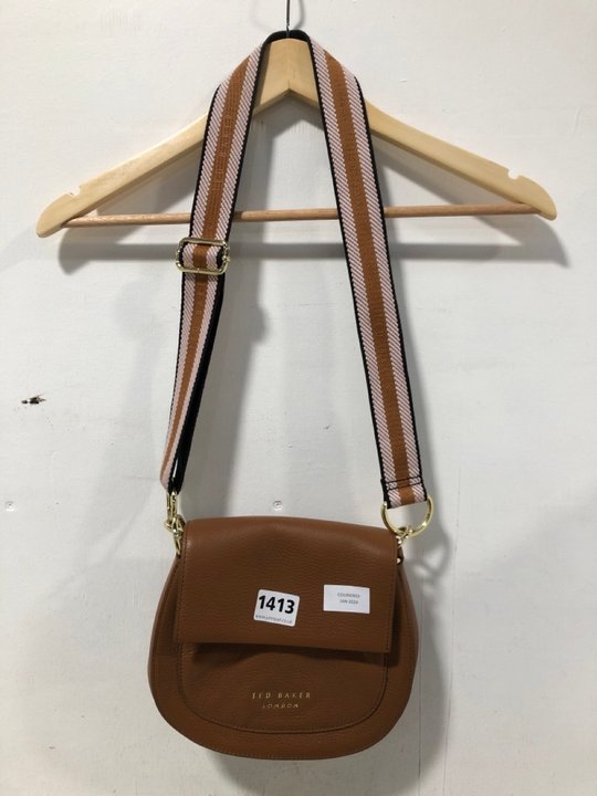 John Pye Auctions TED BAKER WOMEN'S AMALI WEBBING STRAP CROSSBODY BAG