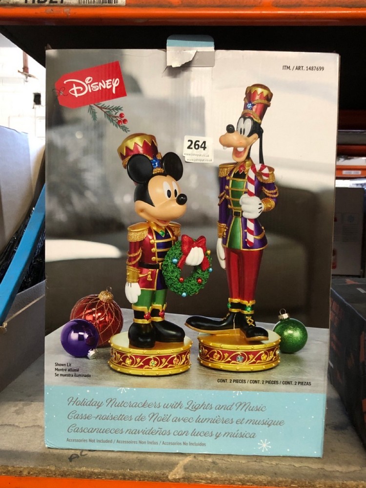 John Pye Auctions DISNEY MICKEY & GOOFY NUTCRACKER 2 PACK LED LIGHTS