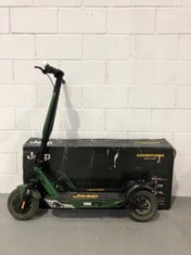 JEEP ELECTRIC SCOOTER MODEL 2XE ADVENTURER MILITARY GREEN (HEADLIGHT LOOSE).
