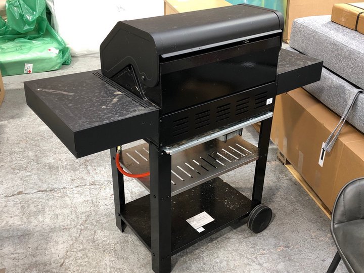 John Pye Auctions JOHN LEWIS & PARTNERS 3BURNER GAS BBQ RRP £319