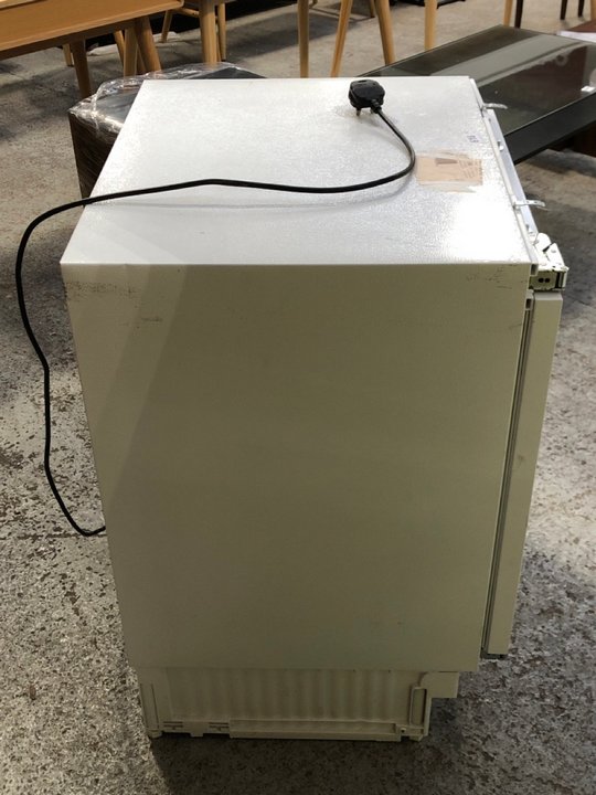 John Pye Auctions KENWOOD INTEGRATED UNDERCOUNTER FRIDGE MODEL