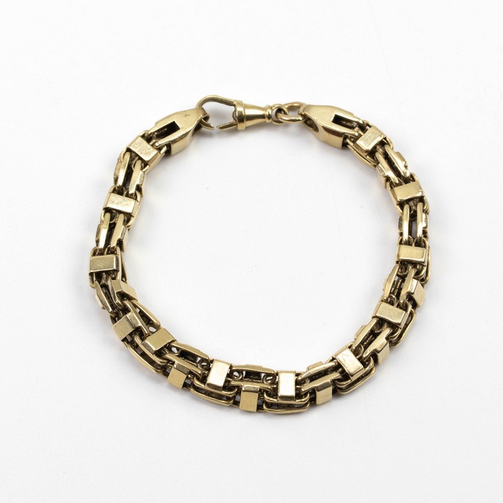 9ct Yellow Gold Box Cage Link Bracelet, 24cm, 47.4g.  Auction Guide: £500-£700 (VAT Only Payable on Buyers Premium)