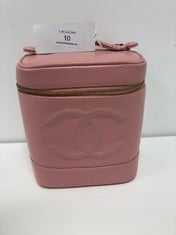CHANEL, CC VANITY CASE PINK CAVIAR LEATHER SHOULDER BAG WITH PINK LEATHER. ITEM TO INCLUDE  WITH AN ESTIMATED SIZE OF 17*15*12CM (ITEM INCLUDES A CERTIFICATE OF AUTHENTICITY) AAX9815