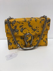 GUCCI, LTD. ED DIONYSUS ARABESQUE YELLOW MONOGRAM CANVAS SHOULDER BAG WITH GUNMETAL CHAIN. ITEM TO INCLUDE NONE WITH AN ESTIMATED SIZE OF 28*21*11CM (ITEM INCLUDES A CERTIFICATE OF AUTHENTICITY) EAG9