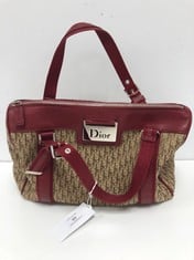 DIOR, STREET CHIC TROTTER BOSTON BEIGE/RED DIORISSIMO CANVAS BAGS WITH RED CANVAS. ITEM TO INCLUDE  WITH AN ESTIMATED SIZE OF 30*18*14CM (ITEM INCLUDES A CERTIFICATE OF AUTHENTICITY) AAY3127