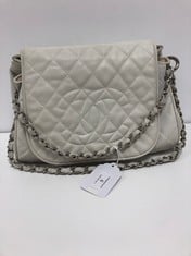 CHANEL, TIMELESS ACCORDION FLAP WHITE CAVIAR LEATHER SHOULDER BAG WITH WHITE LEATHER. ITEM TO INCLUDE STICKER WITH AN ESTIMATED SIZE OF 8*26*10CM (ITEM INCLUDES A CERTIFICATE OF AUTHENTICITY) EAG9780