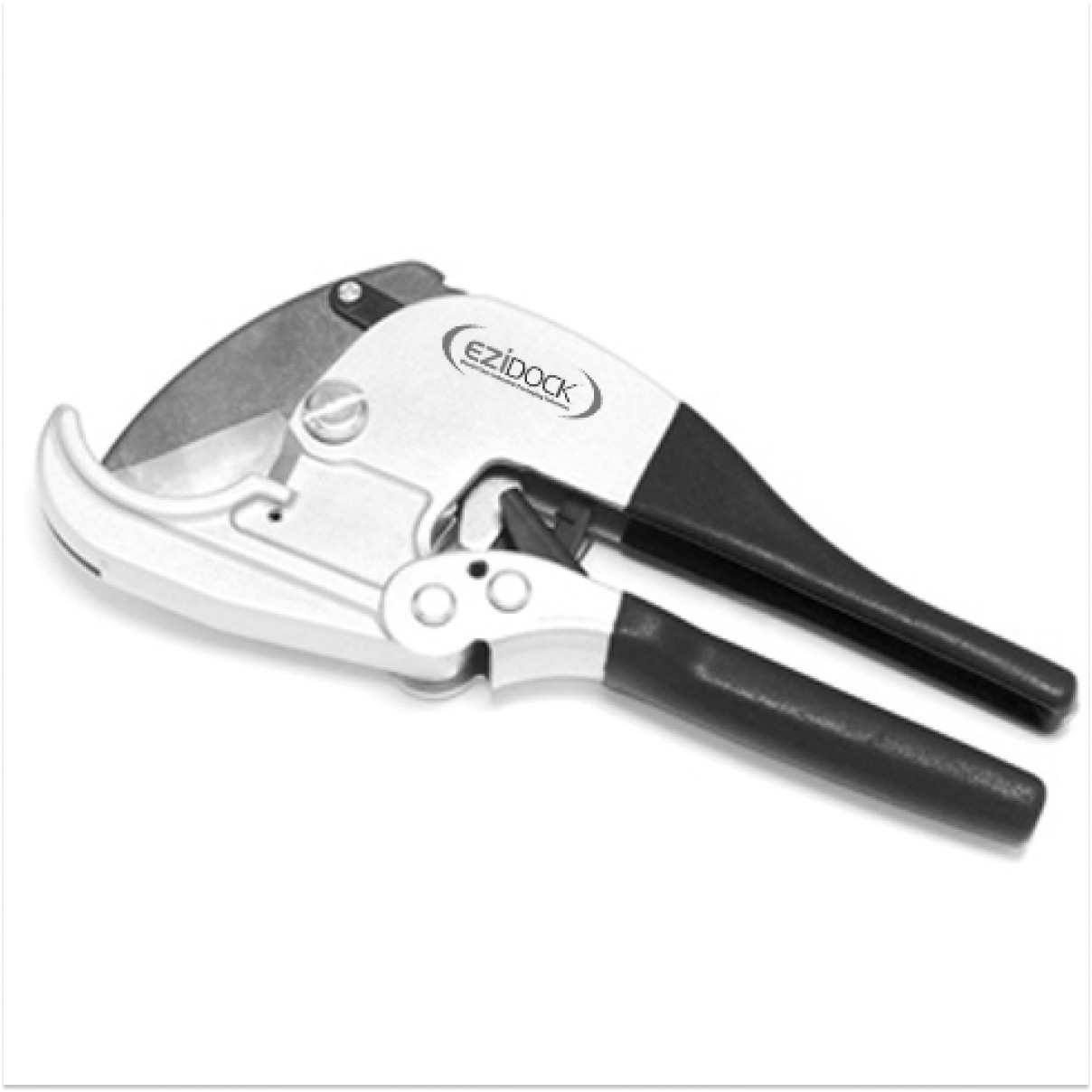 PALLET TO INCLUDE EZIDOCK EZI-STRAP GRADUATED CUTTER RRP £1600, Ezi-Strap graduated cutters can carefully cut down the middle of the Ezi-Strap Liner Tie. Description. Allowing the two halves to be sa