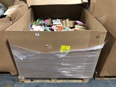 PALLET OF ASSORTED ITEMS TO INCLUDE RAVENSBURGER FUNNY BUNNY BUNNY RACE BIG LITTLE GAME(COLLECTION OR OPTIONAL DELIVERY) (KERBSIDE PALLET DELIVERY)