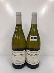 2 X BOTTLES OF CHABLIS 2017 VINCENT TREMBLAY 75CL ABV 12.5% (PLEASE NOTE: 18+YEARS ONLY. STRICTLY NO COURIER REQUESTS. COLLECTIONS MONDAY 12TH - FRIDAY 16TH FEBRUARY ONLY)
