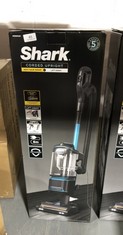 SHARK ANTI HAIR WRAP CORDED UPRIGHT CLEANER NZ690UK RRP £299.99
